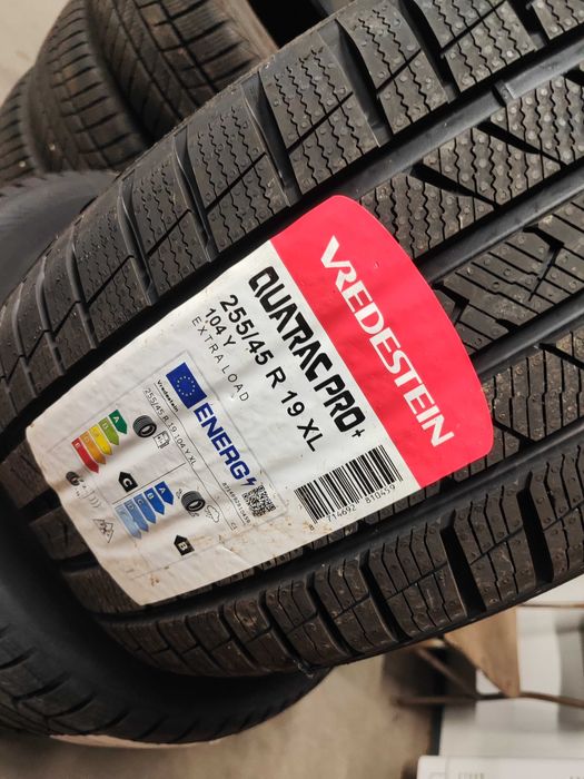 4бр. зимни гуми 235/50/19-255/45/19 Vredestein спорт пакет
