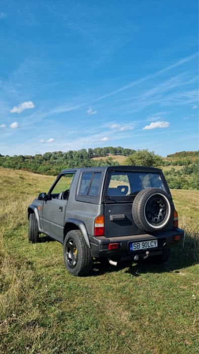 Suzuki Vitara 1.6 16V Cabrio cu Hard Top