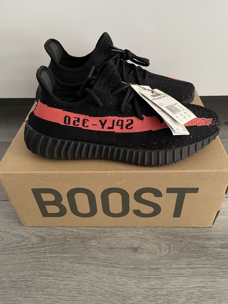 Yeezy 350 Black/Red, 42 2/3