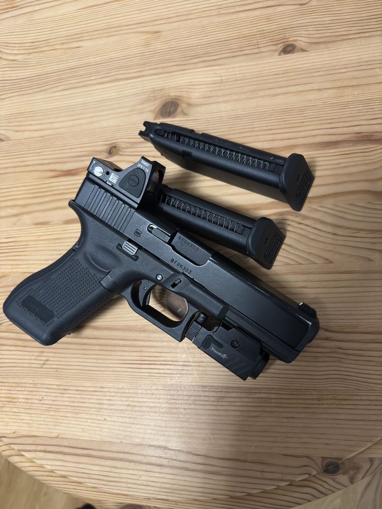 Промоция Еърсофт реплика на пистолет Glock 17 gen 5