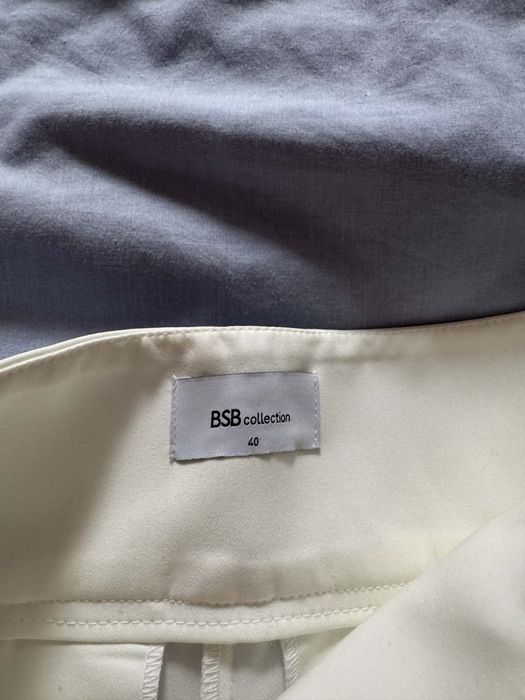 BSB костюм млечно бял