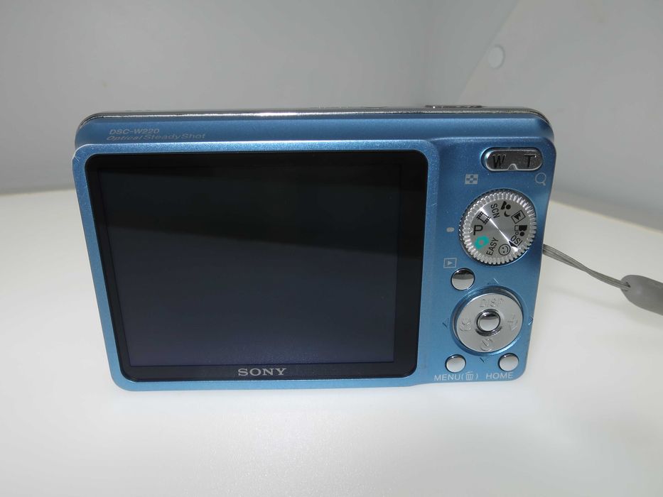 Nikon Coolpix S3500 компактен цифров фотоапарат цифрова камера