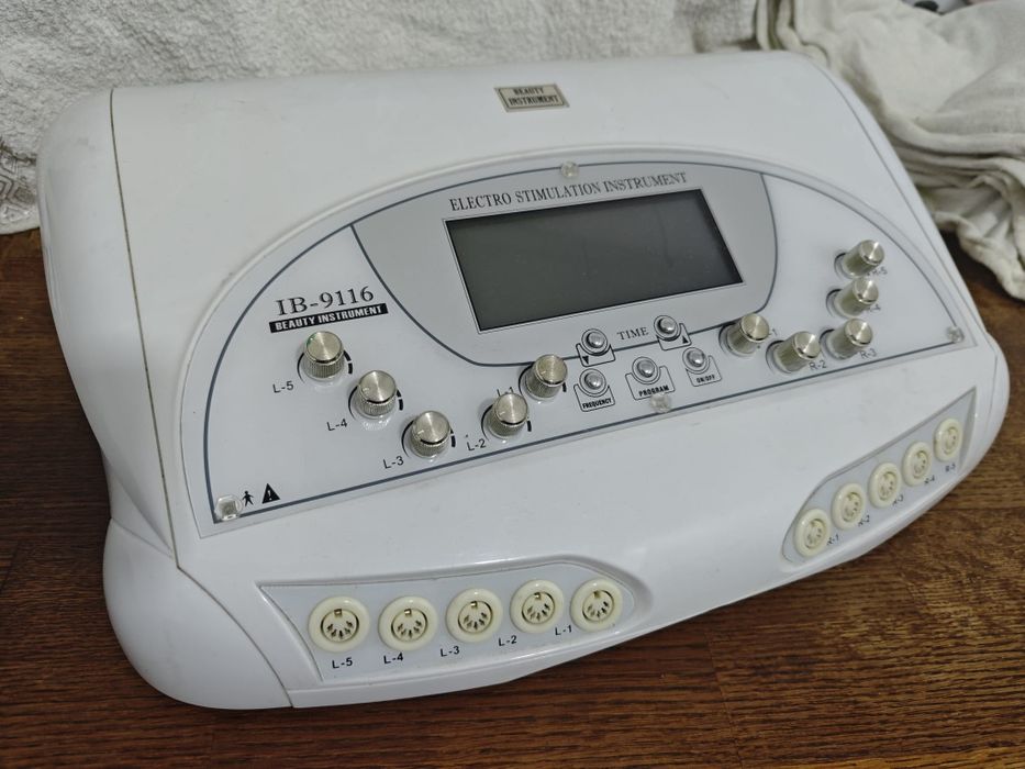 Vând Aparat Electrostimulare IB-9116
