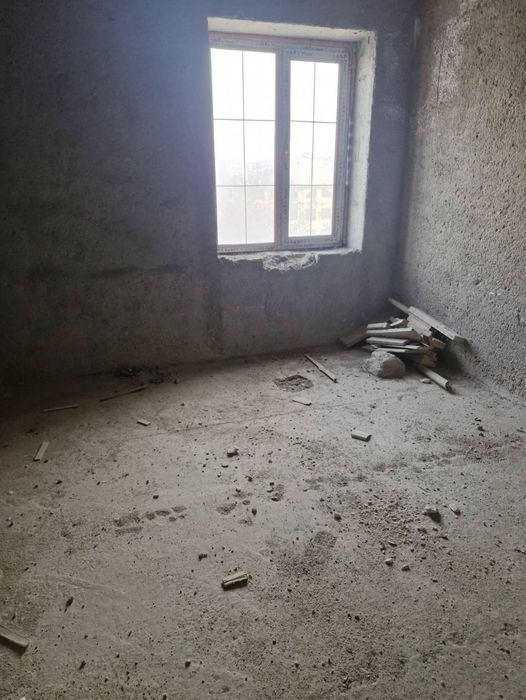 Срочно продаётся 3х -комнатная квартира