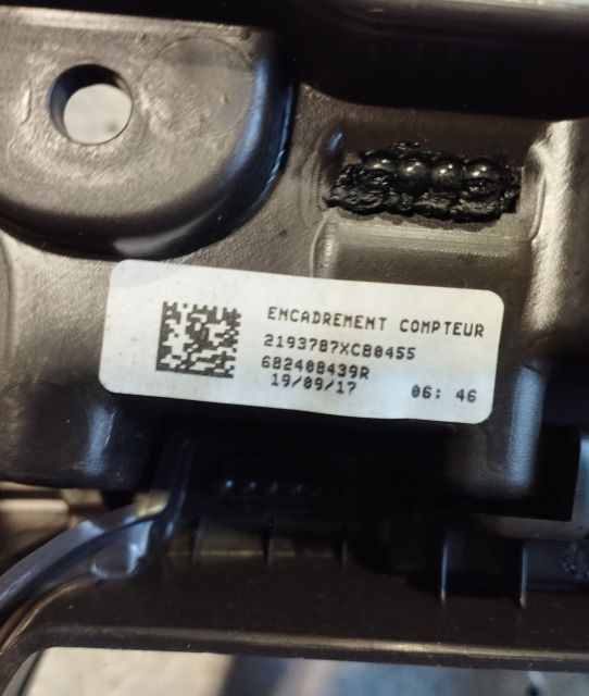 Ornament ceas bord Renault Espace a 5-a generatie