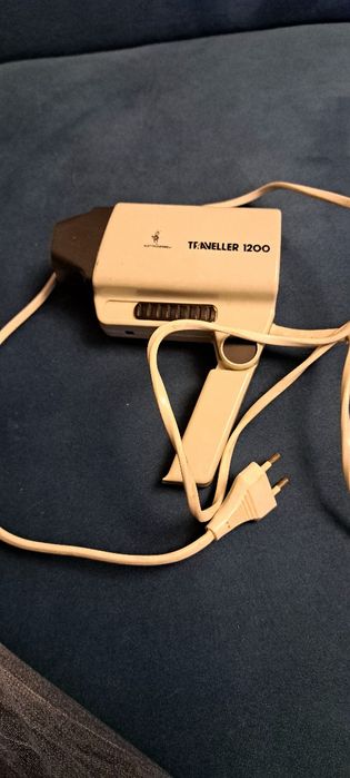 Feon made  in Hong Kong Uscator profesional par puternic 1200 w