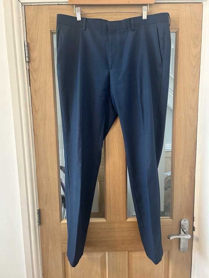Hugo Boss костюм XL