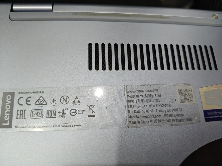 Lenovo yoga 530/14ARR/Ryzen 5/16gb /Radeon Graphic
