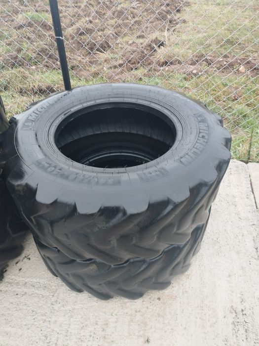 Cauciucuri buldo 18,4- 26