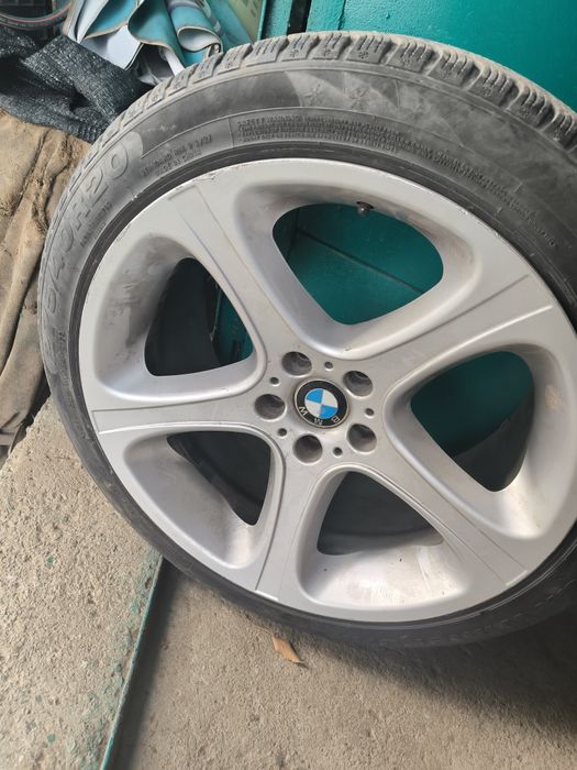 Джанти със зимни гуми 20" БМВ Х5