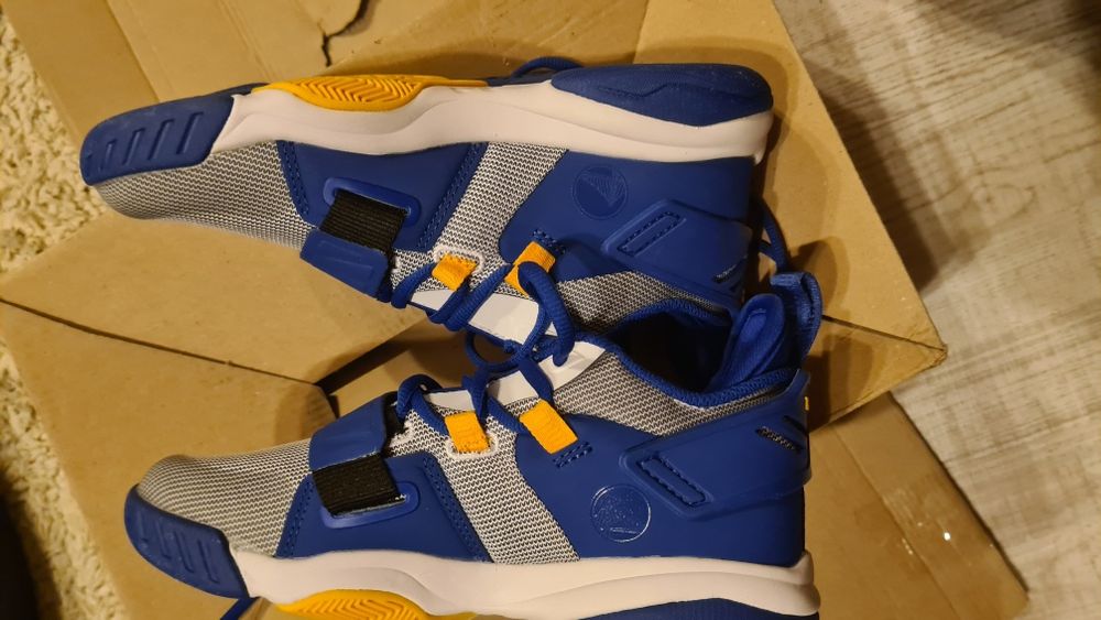 Adidasi de baschet warriors noi 35