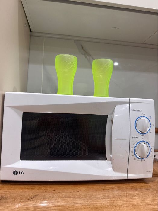 Срочно продам микроволнувую печь
