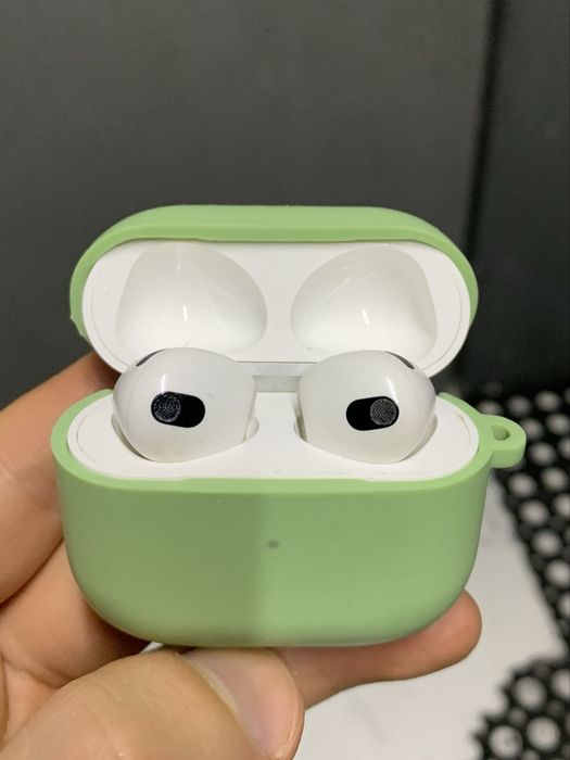 Apple Airpods 3 оригинал