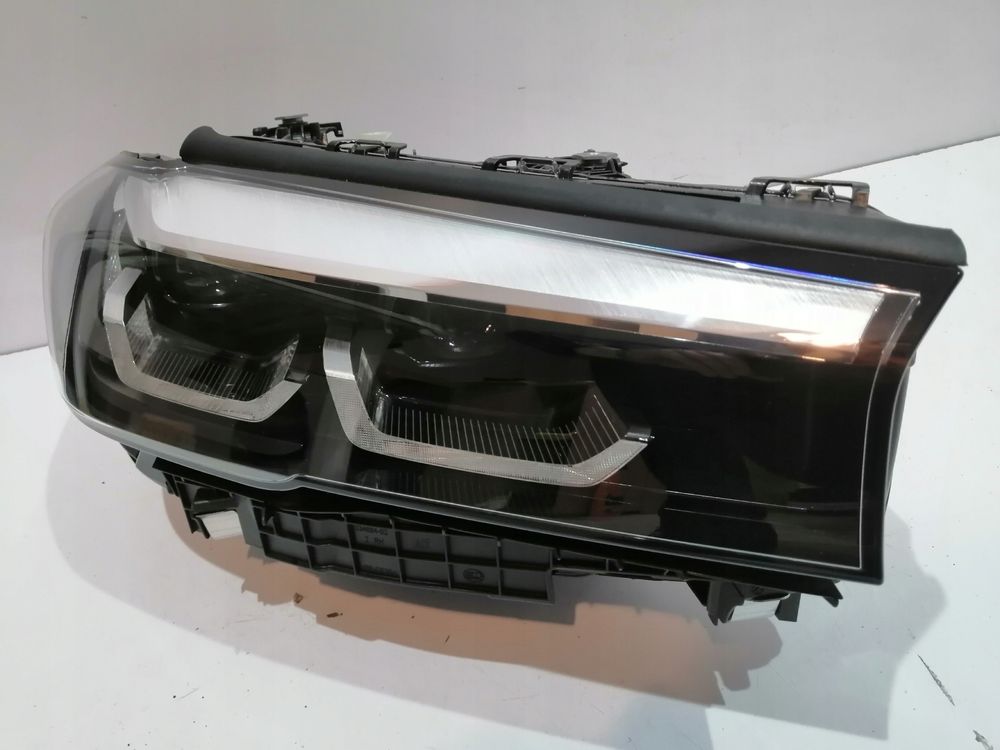 BMW G30 G31 Face Lift FULL LED фарове комплект