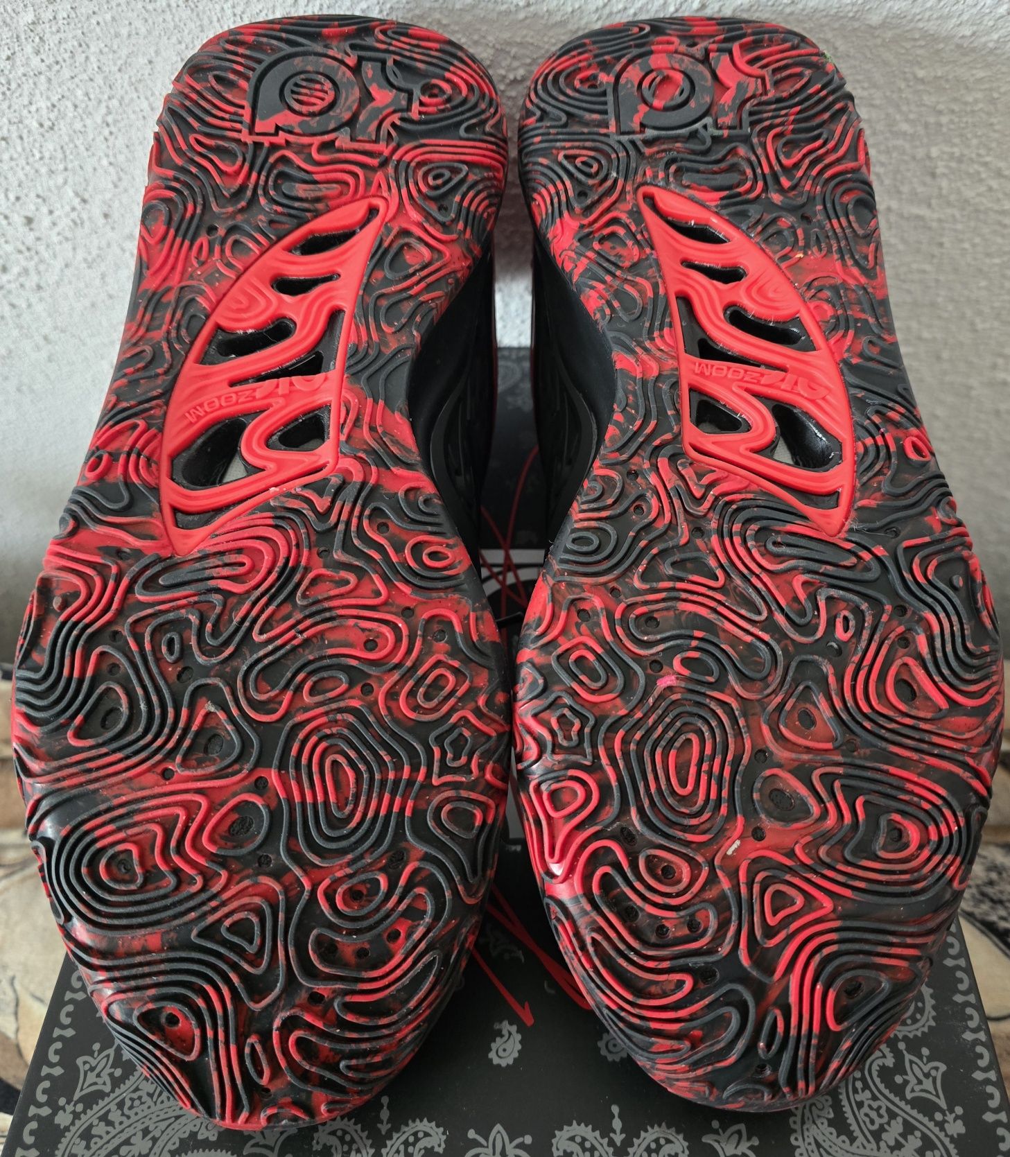 Adidași Nike Kd15, originali în cutie.