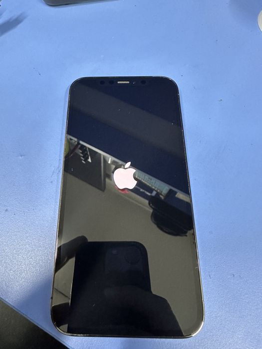 Продам iphone 12 pro 128gb