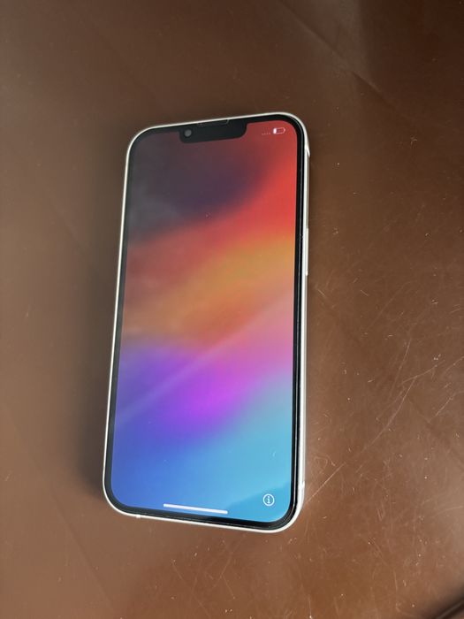 Продам айфон 13/128