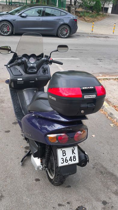 Хонда Джаз 250 в отлично състояние
