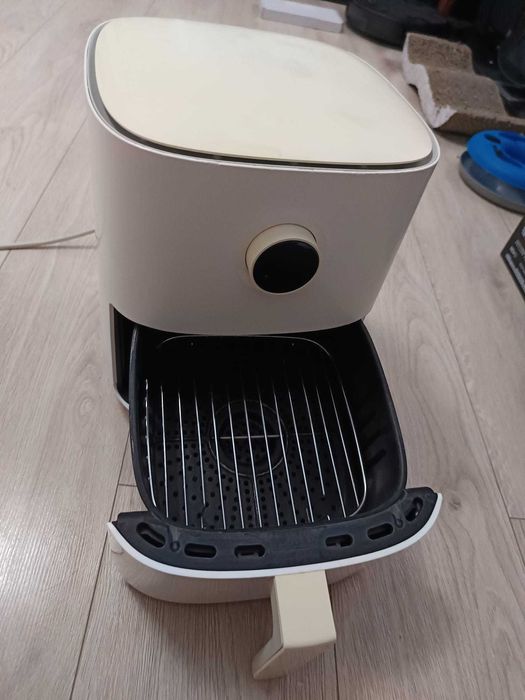 Friteuza cu aer cald Xiaomi Mi Smart Air Fryer cu aplicatie smart