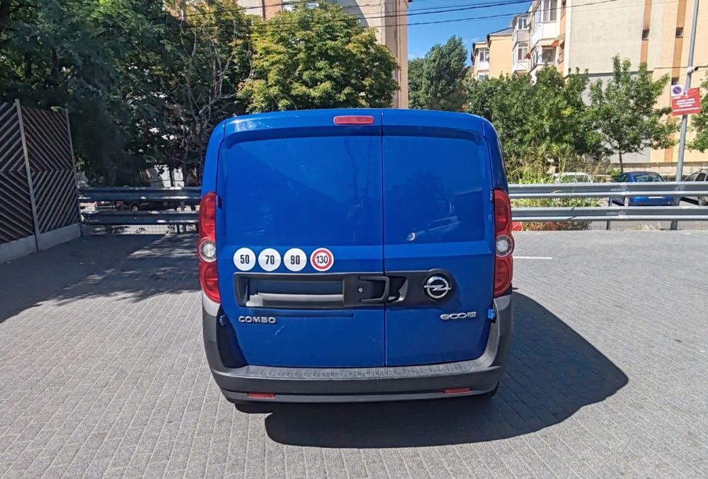 Opel Combo D-Van 1.3 Diesel 90 Cp