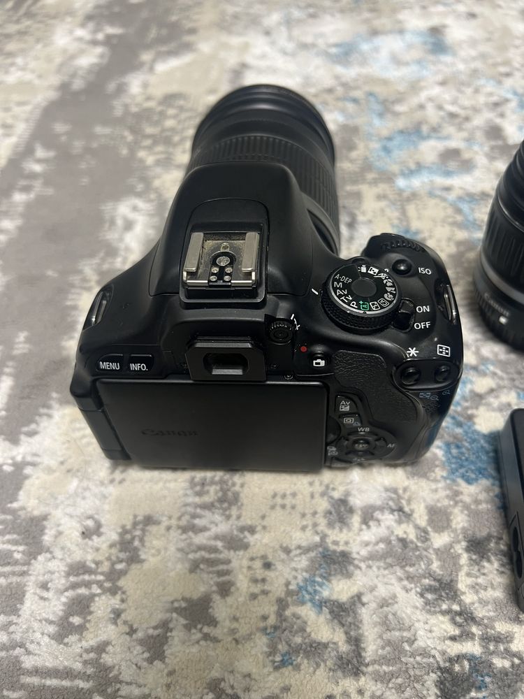 Canon 600d продам