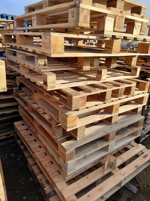 Vand paleti diferite dimensiuni