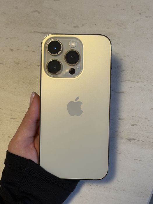 Iphone 14 pro gold 1 TB