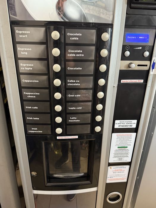 Necta Kikko Max aparat vending automat