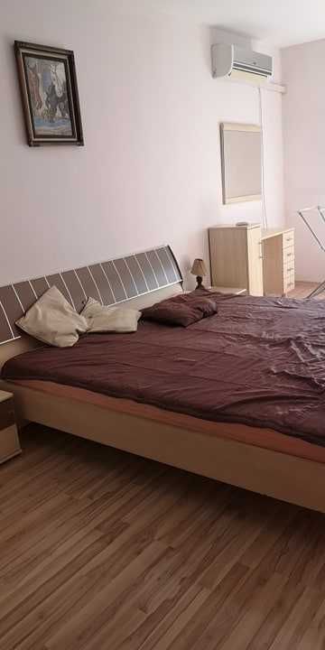Дава се под наем Двустаен апартамент в Бургас, Лазур - 85 кв.м за 200 € - Снимка #1