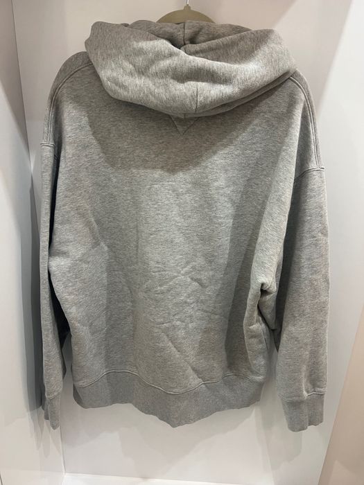 Яке  tommy hilfiger