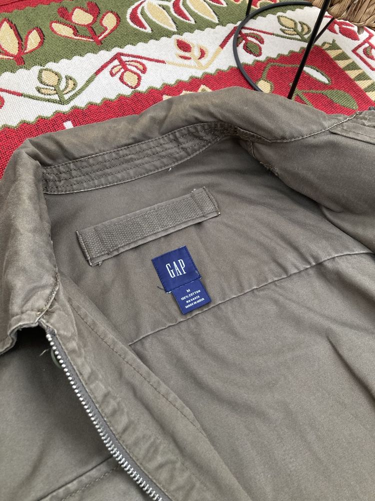 Gap Jacket - Size Medium