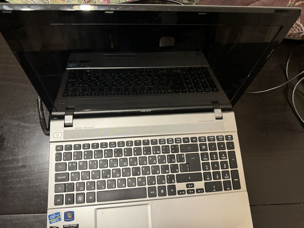 Laptop Acer i5 6GB RAM 1TB