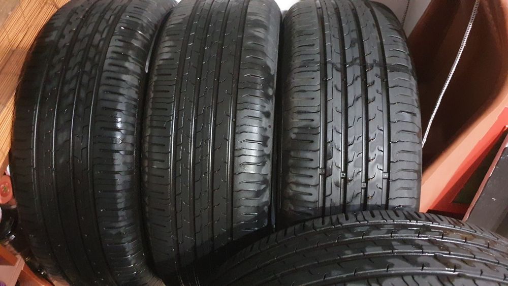 Continental 225/60 R18 V XL 104V