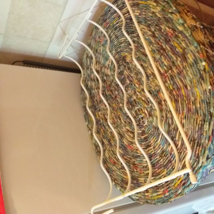 Полка для бутылок в холодильник. Держатель для бутылок Атлант