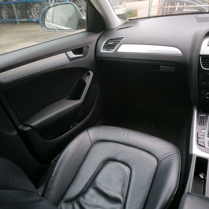Dezmembrari  Audi A4 B8 (8K)  2007  > 2015 2.0 TDI Motorina