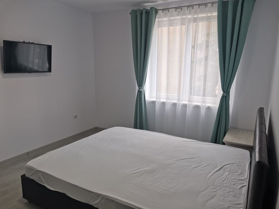 De închiriat apartament cu 2 camere