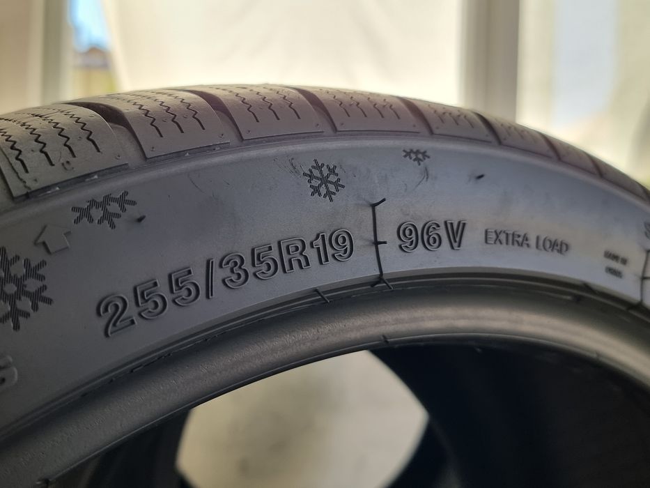 "Dot 23" 255/35/19 Aplus 4броя: 300лв 7.5мм