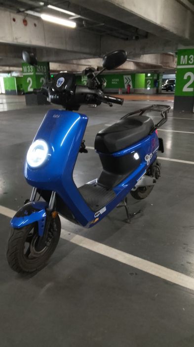 Scuter NIU MQi+ Sport 48V+ casca flip-up L cadou