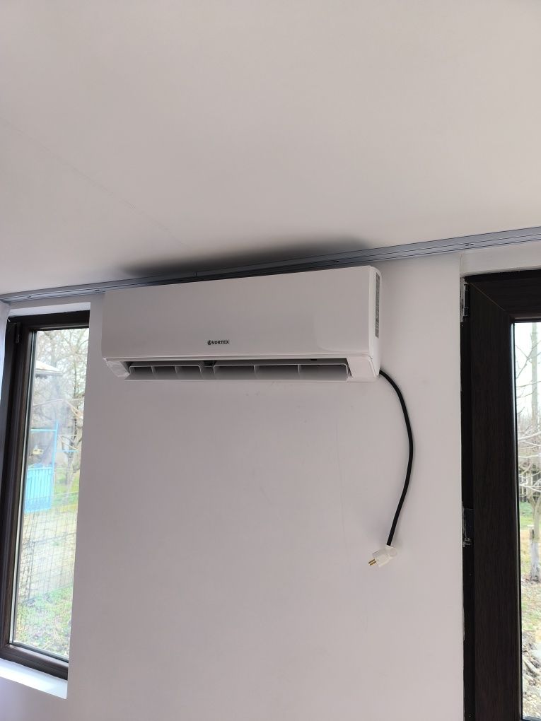 Instalator servicii instalații sanitare ,termice  și montaj aer condiț
