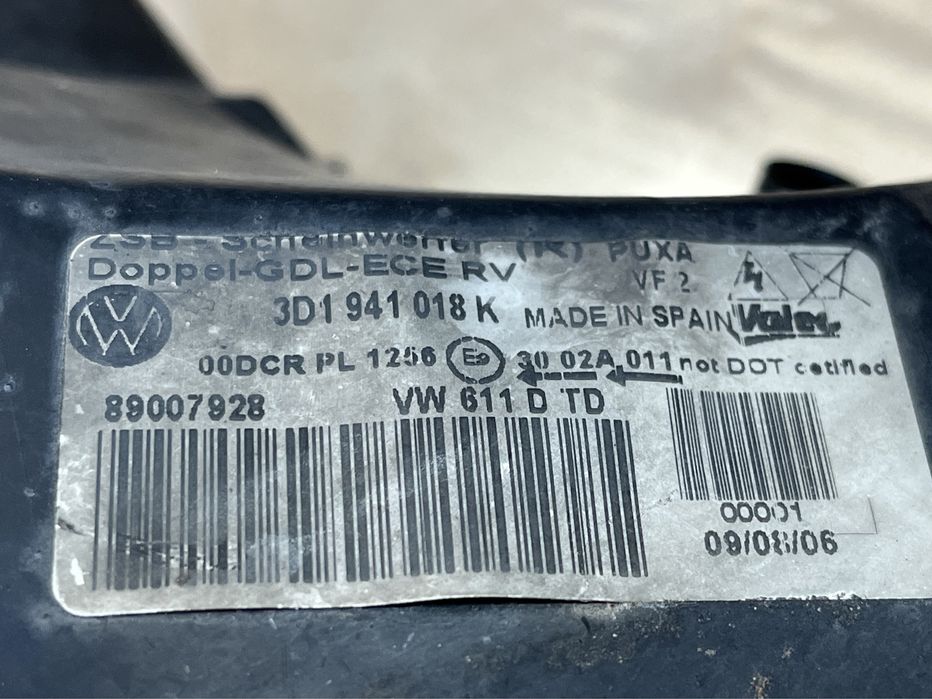 Faruri / Far stanga / Far dreapta VW Phaeton Non facelift