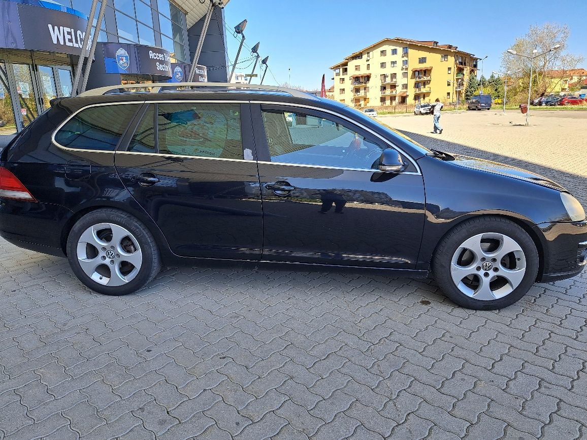 Vând Golf 5 2.0 tdi 140cp