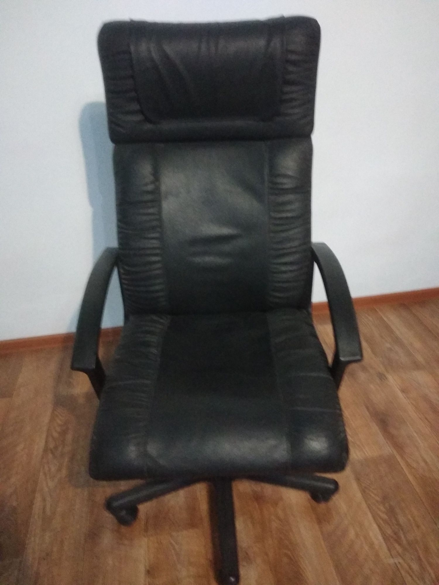 Кресло  для офиса и дома