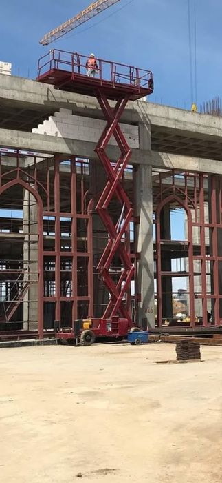 Продам Ножничный дизельный подъёмник