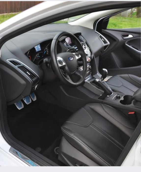 Vând Ford Focus RS
