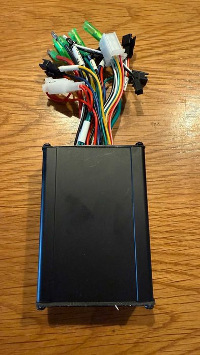 Controler inteligent 36/48v 18A