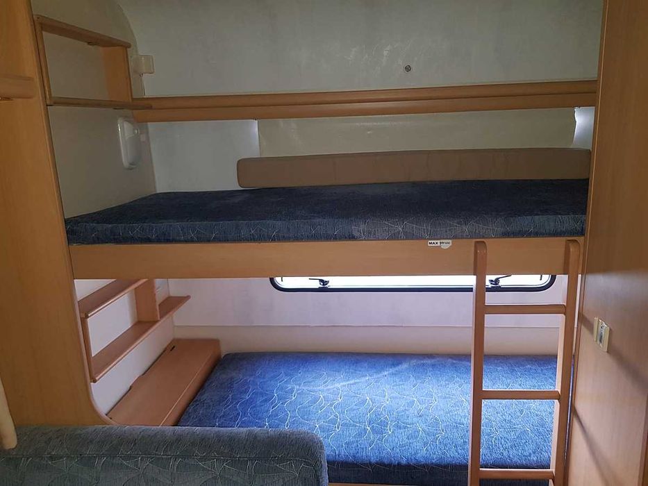 Продавам каравана  Adria Altea 502 DK 2004г, внос от Холандия