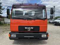 Man cu macara 2000