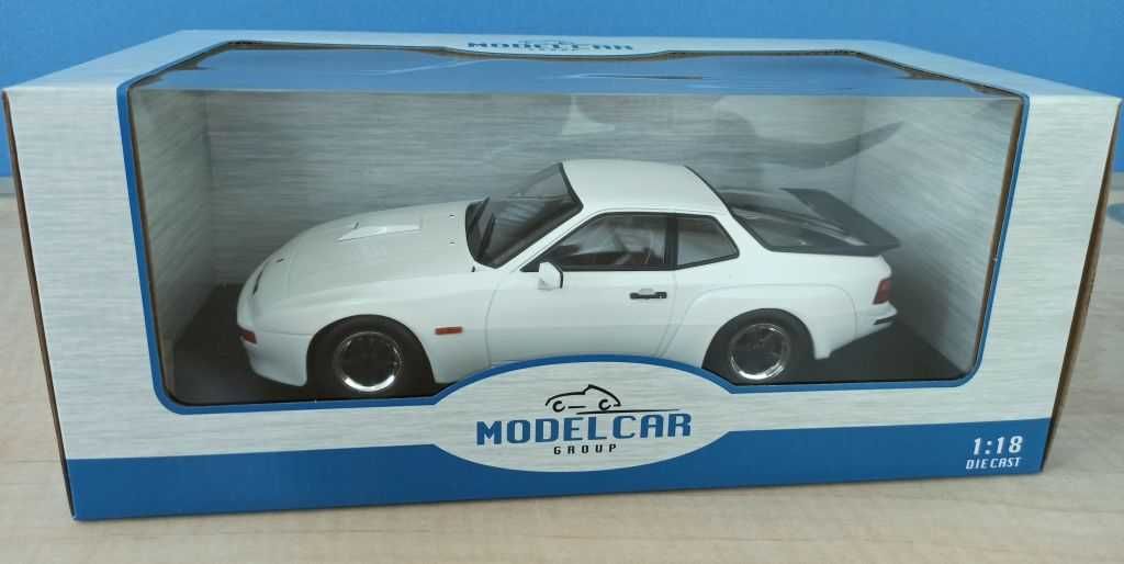 Macheta Porsche 924 Carrera 1981 alb - MCG 1/18