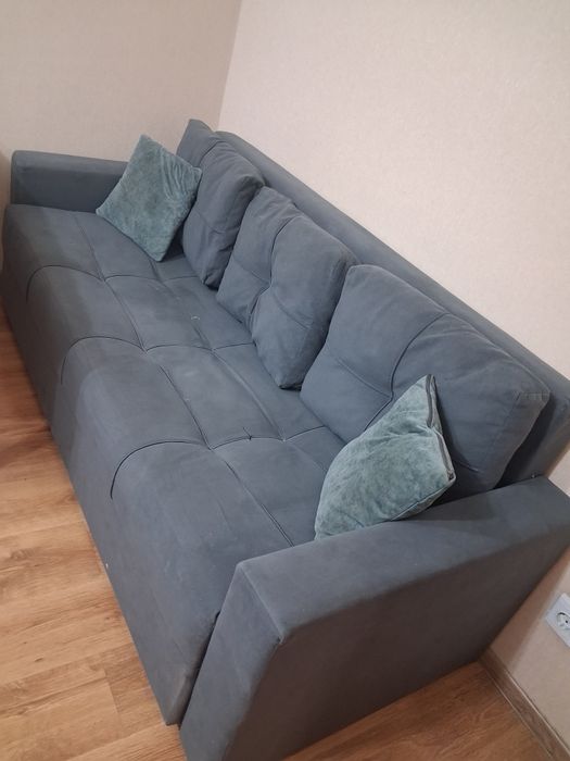 Продам диван подростковый