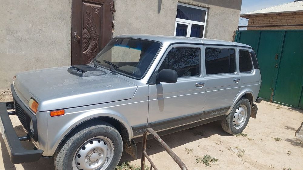 Xalati yaxshi niva 2131